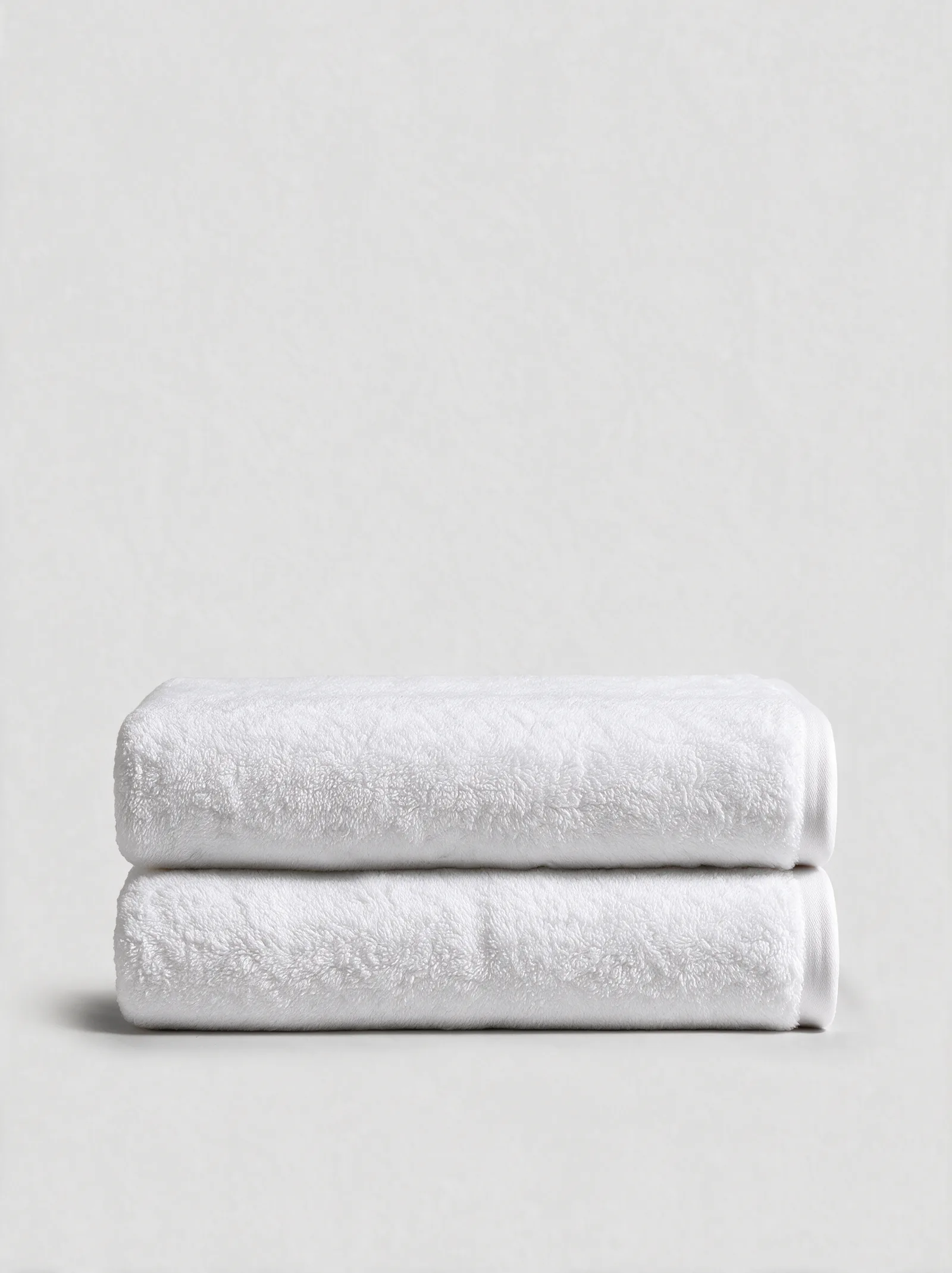 Pure White Reserve Hand Towel (Set of 2), 700 GSM Egyptian cotton